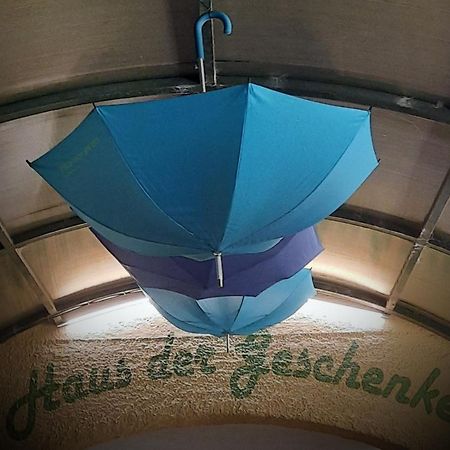 沃尔特湖畔韦尔登Das Karawankenplatz! Haus Der Geschenke-Carinthia公寓 外观 照片